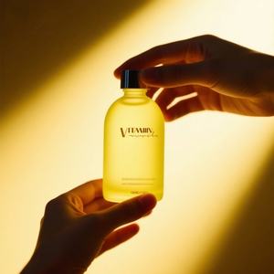 Sérum Ampoule Éclaircissant Anti-Rides pour le Visage avec Complexe Vitaminique et Niacinamide pour Soin Quotidien du Teint, Hydratation et Éclat 100ml - Product Image 4