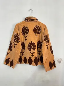 Veste en velours pour femme, style bohème chic, broderie ethnique à motifs floraux, courte, faite à la main, vêtement d'extérieur de créateur, pour l'automne et l'hiver - Product Image 5