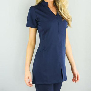 Tunique de salon personnalisée avec logo, vêtements de beauté, de coiffure, de massage, de spa, de santé, uniforme pour esthéticiennes, meilleure qualité en coton et élasthanne - Product Image 1