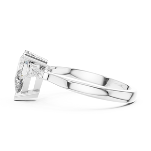 Anillo de Compromiso de Tres Piedras con Moissanita Corte Pera, Plata de Ley 925, Anillo de Boda con Piedras Laterales Baguette para Mujer - Product Image 3