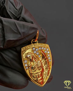 Pendentif Bouclier du Zodiaque Scorpion Sertie de Diamants Moissanite, Finition Or, Style Hip Hop, Charme Astrologique de Luxe pour Hommes - Product Image 5