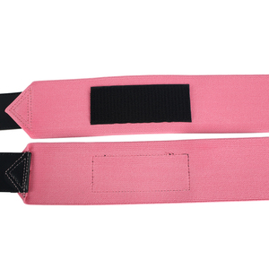 Soporte de Muñeca Reforzado al por Mayor con Bucle para Pulgar, Color Rosa, Ajustable, Unisex, para Levantamiento de Pesas y Protección de Manos - Product Image 4