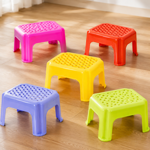 Tabouret de salle de bain pliable en PP vierge écologique, portable, léger, durable, peu encombrant, ottoman antidérapant, meuble de salon - Product Image 4