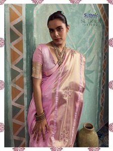 Sari en soie rose avec bordure dorée, broderie à la main, chemisier à col en V, tenue élégante formelle, toutes saisons - Product Image 4