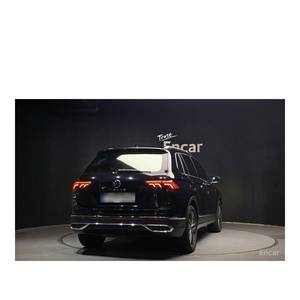 Volkswagen Tiguan 2.0 TDI Prestige 2023, Diésel, Asientos de Cuero, Volante a la Izquierda, Cámara Trasera - 28,317 km - Product Image 4