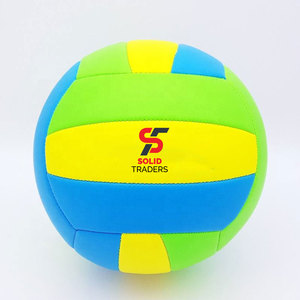 Ballon de volley-ball professionnel de la série Solid Trader Premium Match, surface à texture douce, excellent confort pour les mains, vol puissant. - Product Image 5