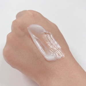 Crème hydratante éclaircissante à l'acide tranexamique, haute hydratation, raffermissante, correcteur de taches brunes pour peaux pigmentées et ternes, marque privée - Product Image 4