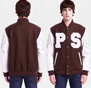 Chaqueta varsity para hombre en color chocolate, cuerpo de lana gruesa, mangas de cuero blanco premium, botones a presión, estilo retro, abrigo tipo letterman. - Product Image 2