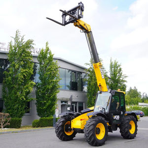 รถยกเทเลสโคปิค JCB รุ่น 526-56 คุณภาพดีที่สุด — 5.6 ม. — 2,600 กก. - Product Image 1