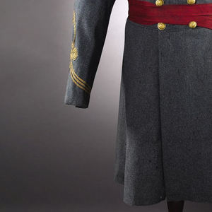 Manteau de cérémonie américain vintage reconstitué, style historique, sur mesure - Product Image 4