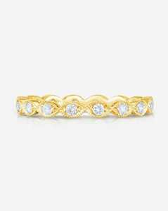 Bagues empilables en diamant, or massif 14 carats, serti clos, taille ronde, diamant de laboratoire 2,2 mm, alliance minimaliste assortie, fabrication de bijoux fins - Product Image 5