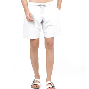Shorts de sport professionnels pour hommes, conçus pour une activité physique intense et un confort durable. - Product Image 1
