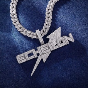จี้เพชรโมอิสซาไนต์แบบ Echelon Iced Out เงินแท้ 925 สไตล์ฮิปฮอป เครื่องประดับผู้ชาย จี้แร็ปเปอร์สุดหรู จี้แบบสั่งทำพร้อมชื่อหรือตัวอักษร - Product Image 1