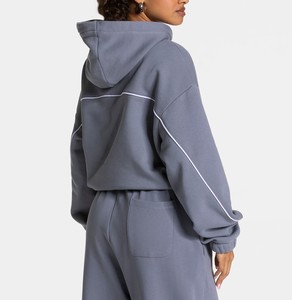 Conjunto de chándal de invierno para mujer, de alta calidad, de moda, holgado, con capucha, ribete en contraste, manga larga y hombros caídos - Product Image 2
