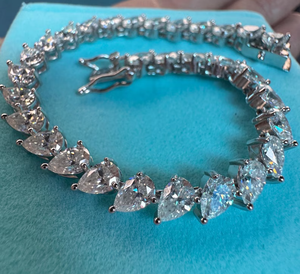 Pulsera de tenis de plata de ley 925 con moissanita, diseño de corazón, cadena de eslabones, para regalo de boda o compromiso - Product Image 4