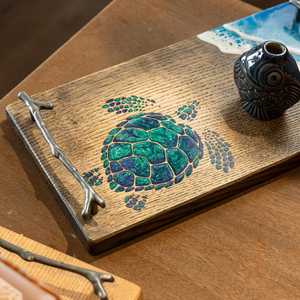 Bandeja de Servir Personalizada de Madera y Resina Epoxi, Bandeja para Queso de Resina Epoxi, Regalo de Boda Personalizado, Regalos Hechos a Mano, Regalo de Inauguración de Casa - Product Image 1