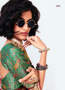 ผ้าไหมซิมเมอร์ทิสเซิล ซารี ปักลายด้วยมือ งานดีไซน์เนอร์ พร้อมเสื้อคลุมเข้าชุดสีตัดกัน - Product Image 6