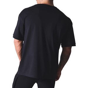 เสื้อยืดผู้ชายคอตตอน 100% คุณภาพสูง แบบขายส่ง สั่งทำได้ ขนาดใหญ่พิเศษ ระบายอากาศดี เป็นมิตรกับสิ่งแวดล้อม แห้งเร็ว พร้อมสกรีนลายตามสั่ง - Product Image 6