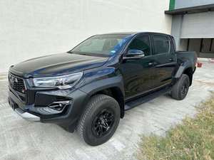 โตโยต้า ไฮลักซ์ ดับเบิ้ลแค็บ รีโว่ GRS 2.8 ลิตร ดีเซล 4x4 ใหม่ เกียร์อัตโนมัติ 6 สปีด พวงมาลัยซ้าย พร้อมยางขนาด R18 - Product Image 2