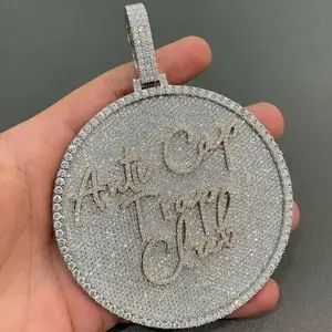 Colgante de Texto Personalizado Estilo Hip Hop, Medallón de Moissanita Iced Out, Colgante con Nombre Personalizado, Joyería Bling Estilo Rapper con Letra Personalizada - Product Image 1