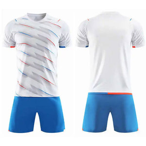 Créez votre propre logo d'équipe personnalisé, uniformes de sport de haute qualité, maillots de foot personnalisés, vente en gros d'uniformes personnalisés. - Product Image 3