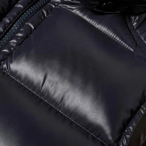Gilet matelassé d'hiver décontracté pour homme, avec capuche épaisse amovible, en toile brillante, sans manches, avec poches décoratives, vêtement d'extérieur très tendance - Product Image 4