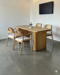 Juego de Mesa de Comedor con Pedestal Acanalado de Teca Sólida y Sillas de Ratán Tejidas a Mano para un Comedor de Lujo Minimalista Ideal para Apartamentos - Product Image 2