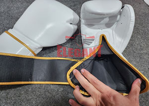 Gants de boxe d'entraînement Sanda avec logo personnalisé, en cuir PU, fermeture personnalisable, confortables et respirants - Product Image 5
