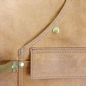 ผ้ากันเปื้อนเชฟผ้าแคนวาสสีน้ำตาลคุณภาพสูงสำหรับผู้ชาย มีกระเป๋าด้านหน้า ขายพร้อมรับสั่งทำผ้ากันเปื้อนครัว - Product Image 5