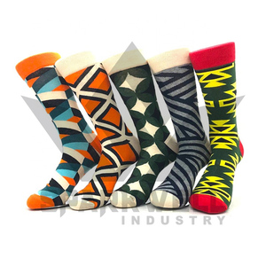 <b>Men's</b> Crew <b>Socks</b> Geometric Pattern Orange Black White Jacquard Knitted Breathable Daily Wear Spring Style - Product Image 6