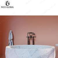 Baignoire autoportante de luxe en marbre naturel, forme ronde en pierre veinée unique, modèle OEM BT-135A