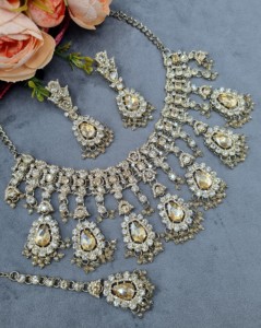 Pear Cut Crystal Stone Necklace Earrings And Mangtika <b>Set</b> Antique Gold PLated Ethnic Festive Wear Wholesale Fashion Jewelry <b>Sets</b> - Product Image 1