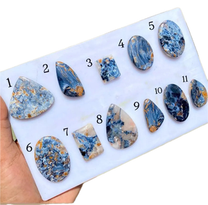 พลอยธรรมชาติสีน้ำเงินและสีทอง พีเทอร์ไซต์ คริสตัลบำบัดเรกิ สำหรับการสร้างสรรค์ โยคะ การเติบโตทางธุรกิจ - Product Image 3