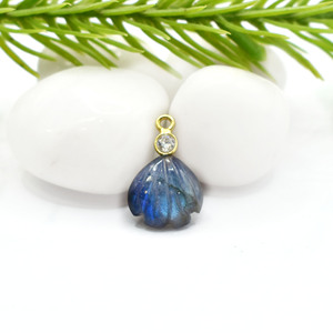 Pendentif Coquille de Labradorite Plaqué Or avec Zircon Cubique Sertie, Bijou Fait Main en Pierre Précieuse, Pendentif Pierre de Naissance pour Femme, Cadeau, Vente en Gros - Product Image 3