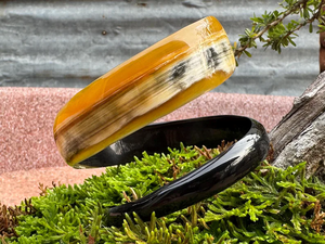 Brazalete de cuerno de búfalo, pulsera única en espiral con diseño de serpiente de Perfect Enterprises - Product Image 6