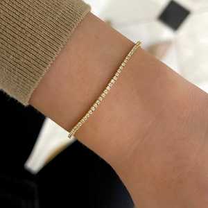 สร้อยข้อมือแบบหนีบกระดาษประดับเพชร ตัวล็อคแบบก้ามปู ทองคำแท้ 14K ทรงกลม เจียระไนแบบกลม เพชรเพาะเลี้ยง ขนาด 7 นิ้ว แบบซ้อนได้ ปรับขนาดได้ เครื่องประดับชั้นดี - Product Image 6