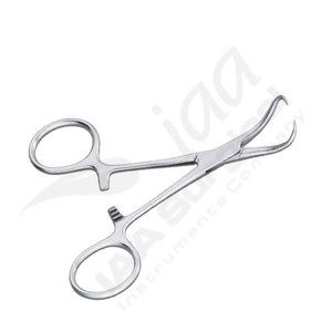 Pinza manual Backhaus para toallas, instrumento quirúrgico hospitalario con certificación ISO13485 y construcción de acero inoxidable - Product Image 1
