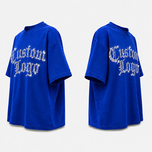 T-shirt surdimensionné pour homme à manches courtes, col rond, en jersey tricoté, avec lettrage gothique personnalisé en strass, motif graphique, bleu - Product Image 4