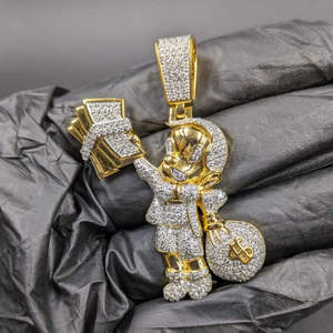 Collier pendentif Luxira Jewels en argent sterling 925 plaqué or avec perle d'eau douce et moissanite, motif sac d'argent, style hip-hop glacé - Product Image 3