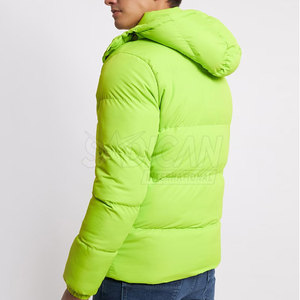 Chaqueta clásica de invierno para hombre, estilo casual, diseñada para brindar calidez, estilo y comodidad durante todo el día, a precio de mayoreo. - Product Image 2