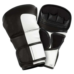 ถุงมือ MMA สีดำพรีเมียม บุหนา สำหรับฝึกซ้อมต่อสู้ ศิลปะการต่อสู้แบบมืออาชีพ ขนาด 8 ออนซ์ ทำจากวัสดุเทียม - Product Image 1