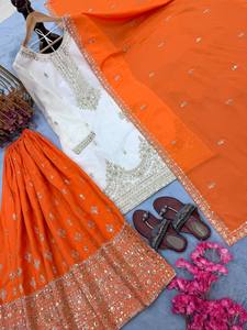 Ensemble Sharara brodé avec dupatta, Salwar Kameez indien pakistanais de créateur, Kurti avec travail de broderie lourd et pantalon Palazzo - Product Image 5
