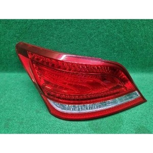 Luz Trasera Izquierda Usada Equus 924013N000 - Product Image 1