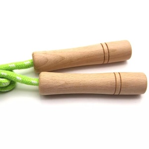 Corde à sauter Geo Brother Company GB-54 style 2026 avec poignée en bois, cordon vert 3M, durable, haute qualité, capacité de 1kg, unisexe, pour la maison - Product Image 6