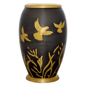 Urnes funéraires métalliques de haute qualité pour adultes, avec motif d'oiseaux, finition or et brun, pour cendres humaines. - Product Image 3