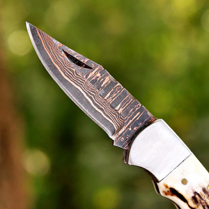 Cuchillo Plegable Personalizable con Hoja de Cobre Damasco, Mango de Asta de Ciervo y Funda de Cuero, Cuchillo de Caza de Bolsillo EDC San Mai Personalizado - Product Image 2