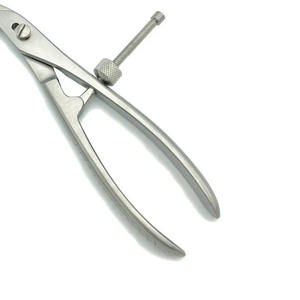 คีมจับกระดูกคุณภาพสูง พร้อมด้ามจับแบบ Dall และระบบล็อคความเร็ว ใช้พลังงานด้วยมือ  สำหรับศัลยกรรมกระดูกและข้อ โดย Grip Surgical - Product Image 5