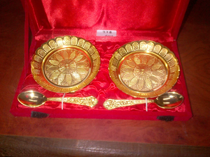Gold Plated Round Plates With Spoon Luxury Decorative Metal Plate Set For Dry Fruits <b>Sweets</b> Wedding <b>Gift</b> - Product Image 3