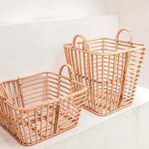 Panier de rangement en rotin naturel de haute qualité, idéal pour les paniers à linge et les porte-revues, disponible en plusieurs tailles, provenant d'Inde. - Product Image 2