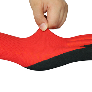 Guantes de Trabajo de Seguridad Industriales Unisex de Poliéster Rojo de Calibre 13 con Recubrimiento de Piel de Cabra Negra, Resistentes al Fuego, con Dedos Completos - Product Image 3
